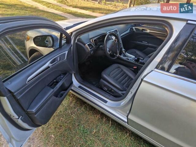 Серый Форд Фьюжн, объемом двигателя 2 л и пробегом 200 тыс. км за 7100 $, фото 8 на Automoto.ua