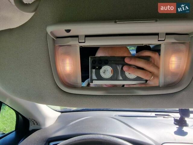 Серый Форд Фьюжн, объемом двигателя 2.5 л и пробегом 132 тыс. км за 12000 $, фото 34 на Automoto.ua