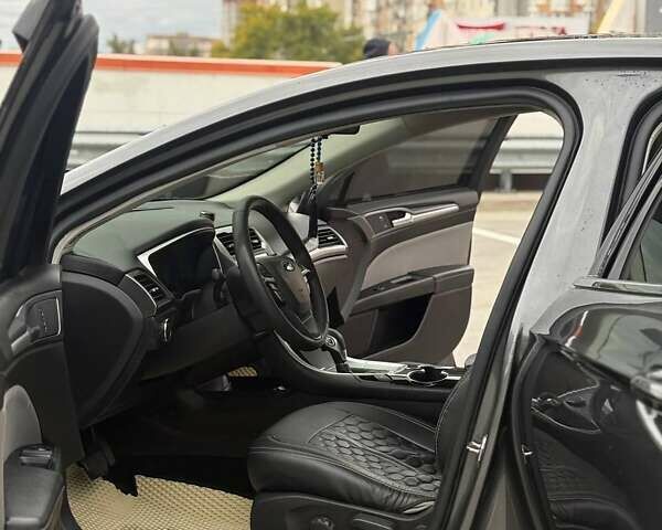 Форд Фьюжн 2016 в Киеве на Automoto.ua Серый Форд Фьюжн, объемом двигателя 2.49 л и пробегом 180 тыс. км за 10900 $, фото 14 на Automoto.ua