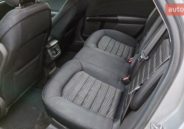 Серый Форд Фьюжн, объемом двигателя 2.49 л и пробегом 139 тыс. км за 9495 $, фото 8 на Automoto.ua