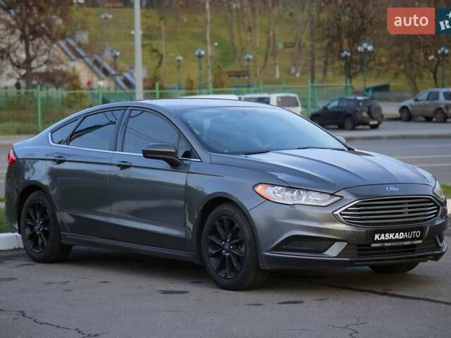 Серый Форд Фьюжн, объемом двигателя 2.49 л и пробегом 168 тыс. км за 10700 $, фото 2 на Automoto.ua