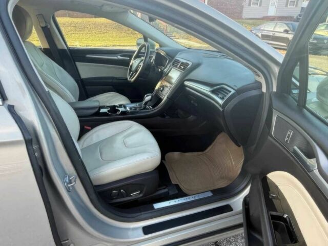 Сірий Форд Фьюжен, об'ємом двигуна 2 л та пробігом 78 тис. км за 9500 $, фото 8 на Automoto.ua