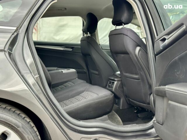 Форд Фьюжн 2016 в Киеве на Automoto.ua Серый Форд Фьюжн, объемом двигателя 0 л и пробегом 125 тыс. км за 11300 $, фото 16 на Automoto.ua