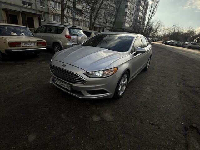 Серый Форд Фьюжн, объемом двигателя 2.5 л и пробегом 105 тыс. км за 11000 $, фото 7 на Automoto.ua