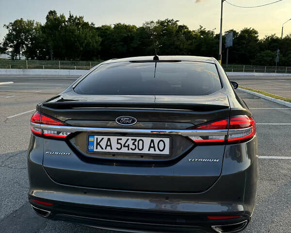 Сірий Форд Фьюжен, об'ємом двигуна 2 л та пробігом 148 тис. км за 11000 $, фото 16 на Automoto.ua