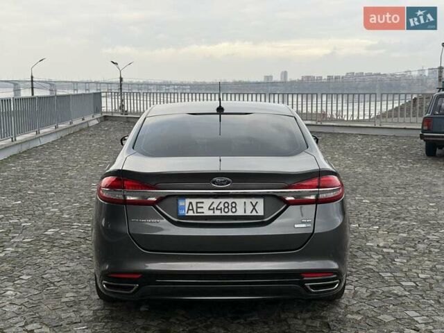 Сірий Форд Фьюжен, об'ємом двигуна 2 л та пробігом 174 тис. км за 14500 $, фото 12 на Automoto.ua