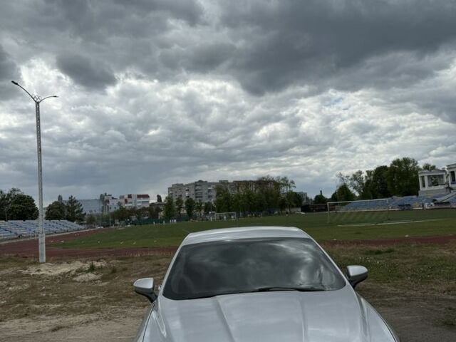 Серый Форд Фьюжн, объемом двигателя 2.5 л и пробегом 245 тыс. км за 8499 $, фото 6 на Automoto.ua