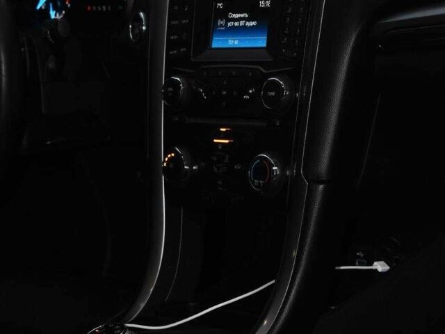 Сірий Форд Фьюжен, об'ємом двигуна 2 л та пробігом 200 тис. км за 10299 $, фото 14 на Automoto.ua