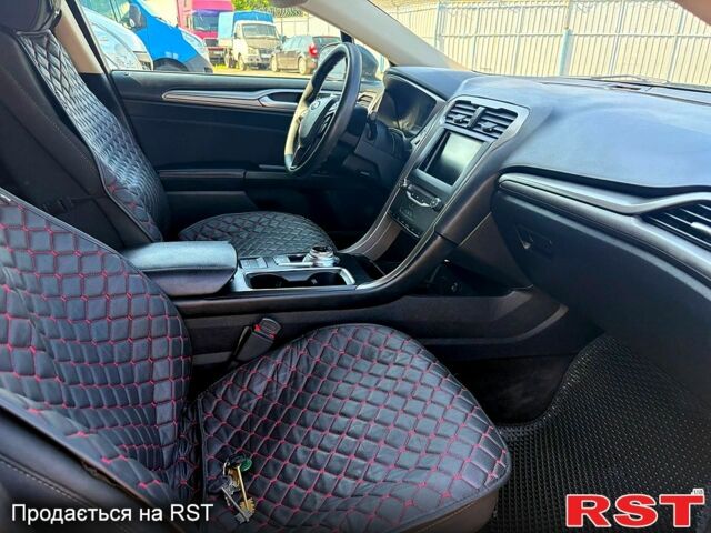 Серый Форд Фьюжн, объемом двигателя 2.5 л и пробегом 100 тыс. км за 12500 $, фото 1 на Automoto.ua