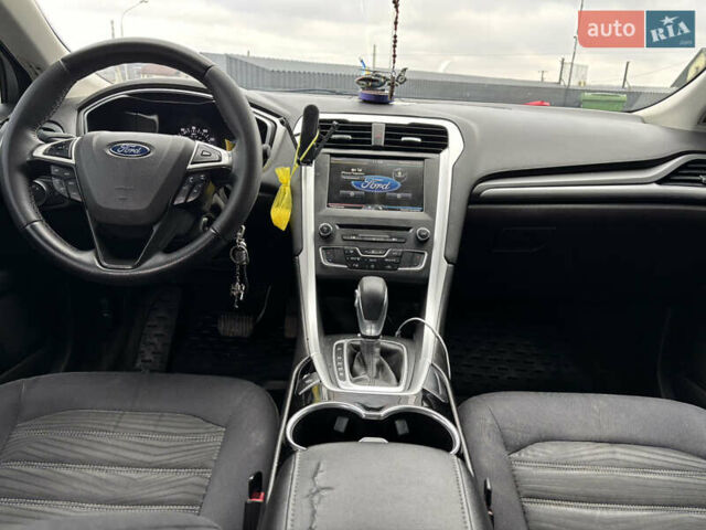 Серый Форд Фьюжн, объемом двигателя 2.49 л и пробегом 210 тыс. км за 10700 $, фото 5 на Automoto.ua