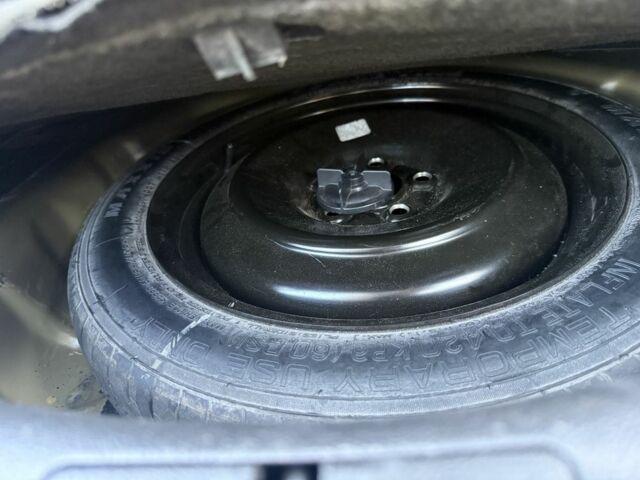 Сірий Форд Фьюжен, об'ємом двигуна 2.5 л та пробігом 233 тис. км за 10300 $, фото 18 на Automoto.ua