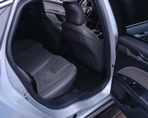 Сірий Форд Фьюжен, об'ємом двигуна 2.7 л та пробігом 104 тис. км за 16500 $, фото 8 на Automoto.ua