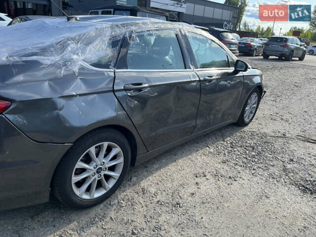 Серый Форд Фьюжн, объемом двигателя 2.49 л и пробегом 150 тыс. км за 5700 $, фото 3 на Automoto.ua