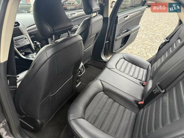 Сірий Форд Фьюжен, об'ємом двигуна 2 л та пробігом 174 тис. км за 14500 $, фото 37 на Automoto.ua