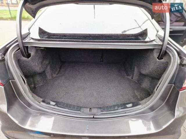 Серый Форд Фьюжн, объемом двигателя 2 л и пробегом 141 тыс. км за 12500 $, фото 14 на Automoto.ua
