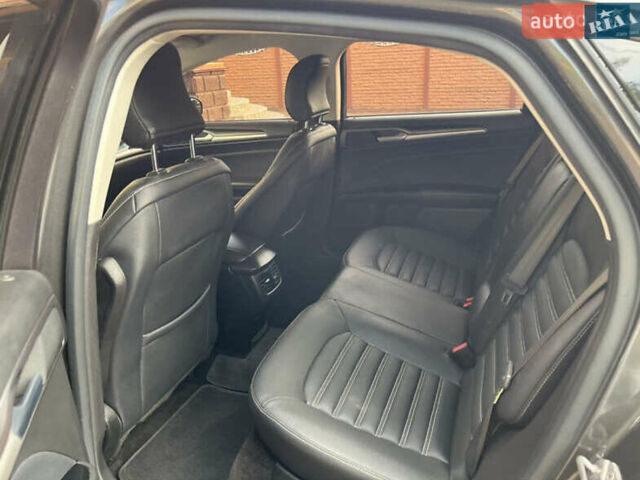 Серый Форд Фьюжн, объемом двигателя 2.5 л и пробегом 210 тыс. км за 11000 $, фото 20 на Automoto.ua