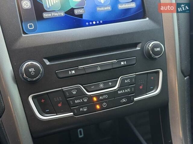 Сірий Форд Фьюжен, об'ємом двигуна 2 л та пробігом 174 тис. км за 14500 $, фото 76 на Automoto.ua