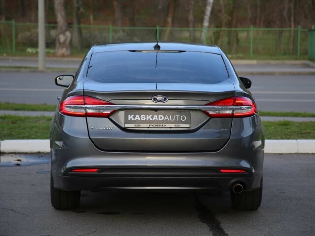 Серый Форд Фьюжн, объемом двигателя 2.5 л и пробегом 168 тыс. км за 10700 $, фото 4 на Automoto.ua