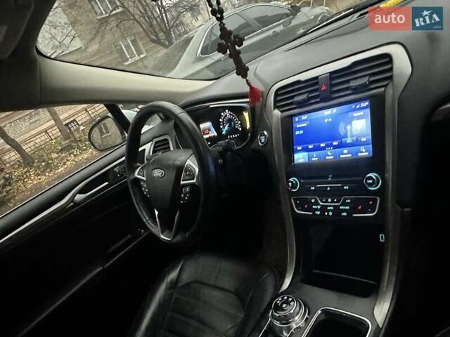 Сірий Форд Фьюжен, об'ємом двигуна 1.5 л та пробігом 173 тис. км за 14000 $, фото 3 на Automoto.ua