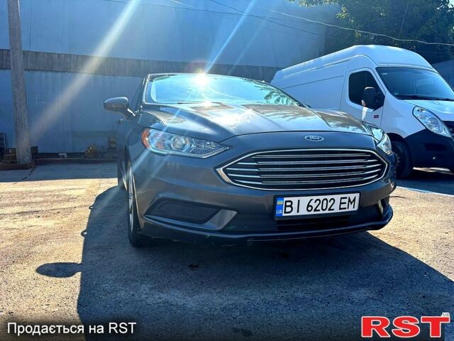 Серый Форд Фьюжн, объемом двигателя 2.5 л и пробегом 100 тыс. км за 12500 $, фото 6 на Automoto.ua