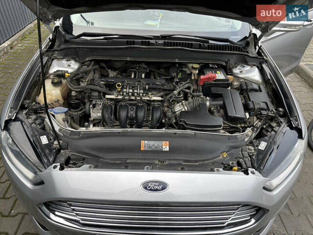 Серый Форд Фьюжн, объемом двигателя 2.49 л и пробегом 210 тыс. км за 10700 $, фото 4 на Automoto.ua