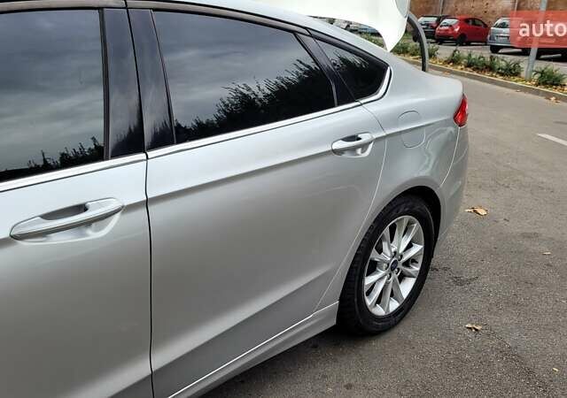 Сірий Форд Фьюжен, об'ємом двигуна 2.5 л та пробігом 128 тис. км за 9500 $, фото 2 на Automoto.ua