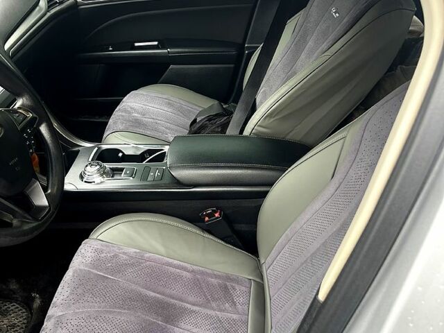 Серый Форд Фьюжн, объемом двигателя 2 л и пробегом 184 тыс. км за 12300 $, фото 9 на Automoto.ua