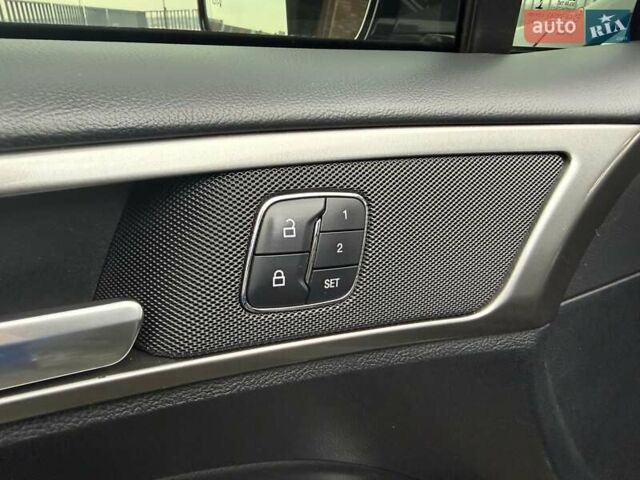 Сірий Форд Фьюжен, об'ємом двигуна 2 л та пробігом 174 тис. км за 14500 $, фото 50 на Automoto.ua