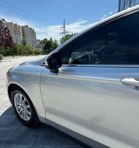 Серый Форд Фьюжн, объемом двигателя 2.49 л и пробегом 246 тыс. км за 8700 $, фото 1 на Automoto.ua