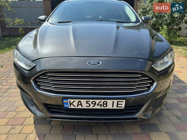 Серый Форд Фьюжн, объемом двигателя 1.5 л и пробегом 133 тыс. км за 10300 $, фото 2 на Automoto.ua