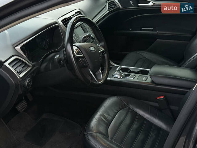 Серый Форд Фьюжн, объемом двигателя 1.5 л и пробегом 237 тыс. км за 10500 $, фото 14 на Automoto.ua