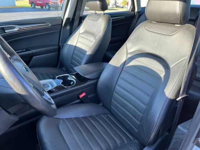 Сірий Форд Фьюжен, об'ємом двигуна 1.5 л та пробігом 76 тис. км за 2900 $, фото 7 на Automoto.ua