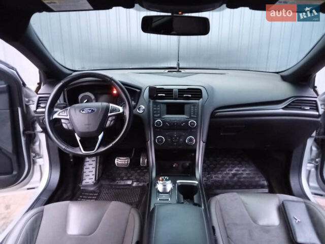 Сірий Форд Фьюжен, об'ємом двигуна 2.7 л та пробігом 104 тис. км за 16500 $, фото 5 на Automoto.ua