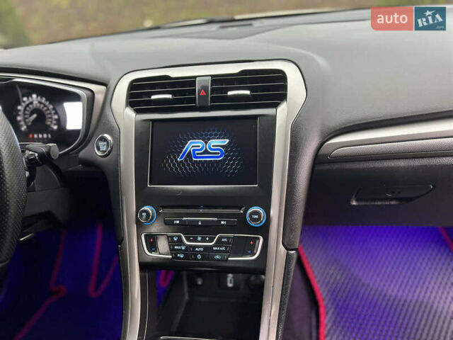 Серый Форд Фьюжн, объемом двигателя 2.49 л и пробегом 244 тыс. км за 8999 $, фото 16 на Automoto.ua