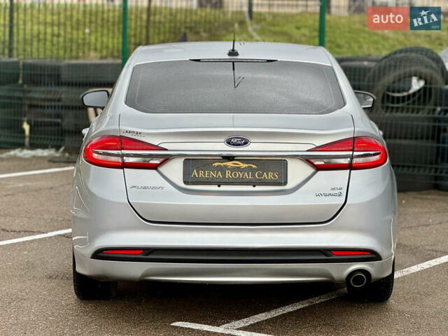 Серый Форд Фьюжн, объемом двигателя 2 л и пробегом 159 тыс. км за 14600 $, фото 6 на Automoto.ua