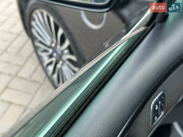 Серый Форд Фьюжн, объемом двигателя 2 л и пробегом 148 тыс. км за 15990 $, фото 20 на Automoto.ua