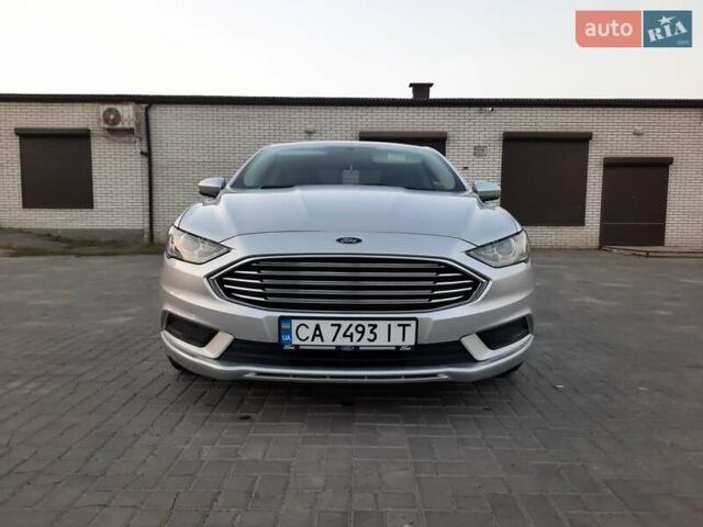 Серый Форд Фьюжн, объемом двигателя 2.5 л и пробегом 134 тыс. км за 15700 $, фото 23 на Automoto.ua