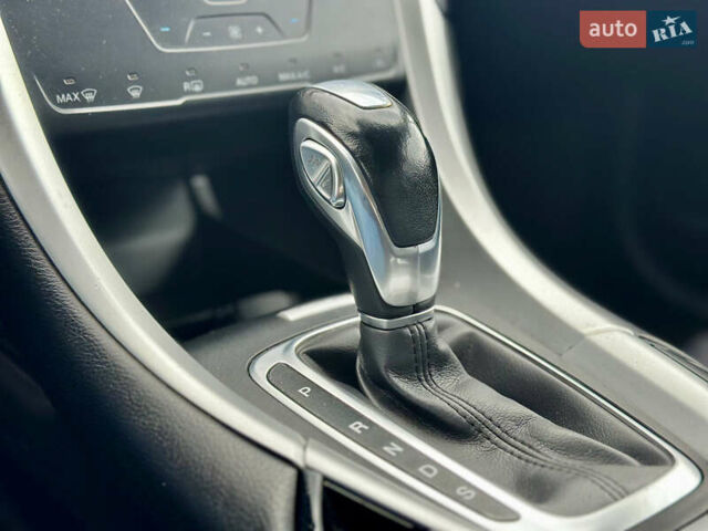 Форд Фьюжн 2016 в Киеве на Automoto.ua Серый Форд Фьюжн, объемом двигателя 2.49 л и пробегом 125 тыс. км за 11300 $, фото 13 на Automoto.ua