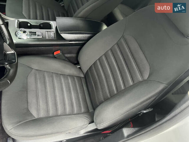 Сірий Форд Фьюжен, об'ємом двигуна 2.5 л та пробігом 243 тис. км за 9200 $, фото 12 на Automoto.ua
