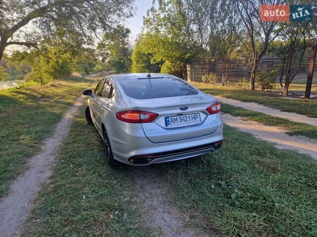 Серый Форд Фьюжн, объемом двигателя 2 л и пробегом 200 тыс. км за 7100 $, фото 15 на Automoto.ua