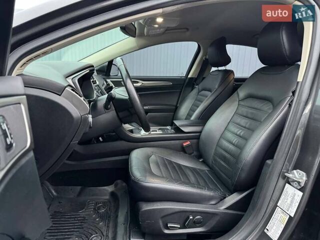 Серый Форд Фьюжн, объемом двигателя 2 л и пробегом 134 тыс. км за 17790 $, фото 8 на Automoto.ua