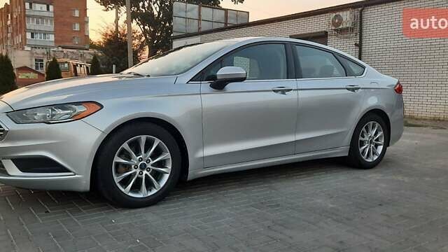 Серый Форд Фьюжн, объемом двигателя 2.5 л и пробегом 134 тыс. км за 15700 $, фото 22 на Automoto.ua