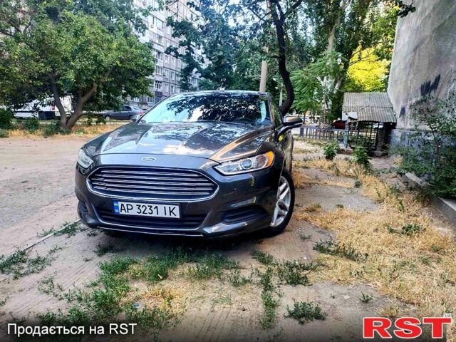 Серый Форд Фьюжн, объемом двигателя 2.5 л и пробегом 226 тыс. км за 10700 $, фото 1 на Automoto.ua