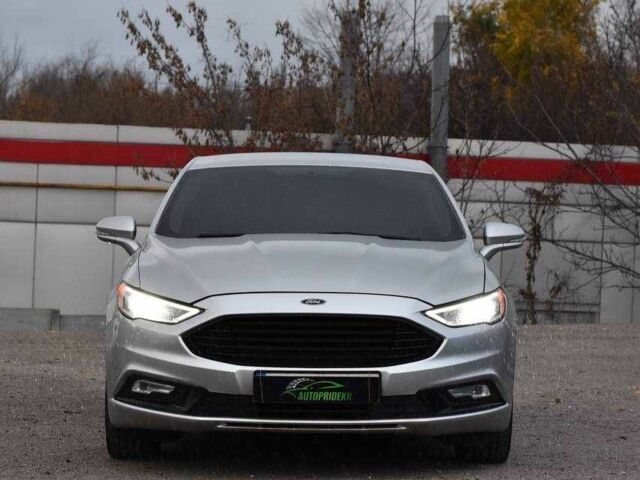 Сірий Форд Фьюжен, об'ємом двигуна 2 л та пробігом 200 тис. км за 10299 $, фото 6 на Automoto.ua