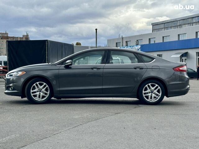 Форд Фьюжн 2016 в Киеве на Automoto.ua Серый Форд Фьюжн, объемом двигателя 0 л и пробегом 125 тыс. км за 11300 $, фото 1 на Automoto.ua