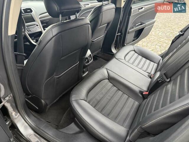 Сірий Форд Фьюжен, об'ємом двигуна 2 л та пробігом 174 тис. км за 14500 $, фото 36 на Automoto.ua