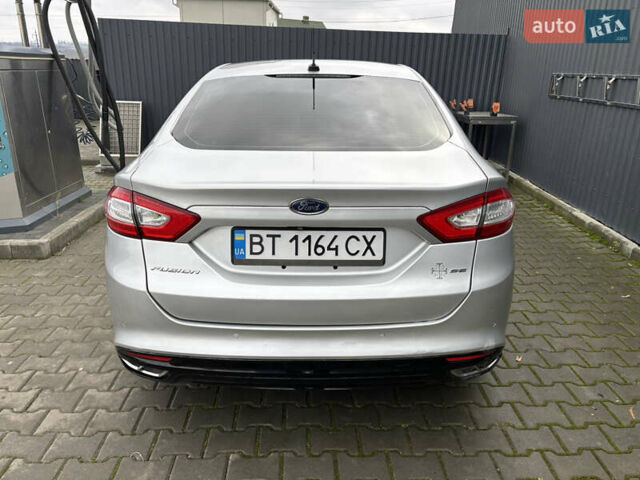 Серый Форд Фьюжн, объемом двигателя 2.49 л и пробегом 210 тыс. км за 10700 $, фото 3 на Automoto.ua