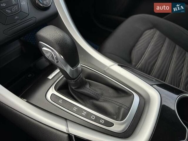 Серый Форд Фьюжн, объемом двигателя 2.5 л и пробегом 185 тыс. км за 8800 $, фото 42 на Automoto.ua