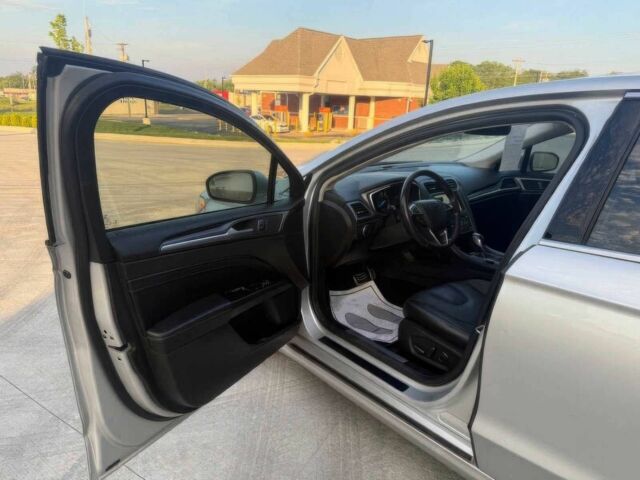 Серый Форд Фьюжн, объемом двигателя 2 л и пробегом 70 тыс. км за 11000 $, фото 8 на Automoto.ua