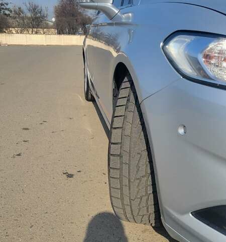 Серый Форд Фьюжн, объемом двигателя 2.5 л и пробегом 142 тыс. км за 12699 $, фото 3 на Automoto.ua